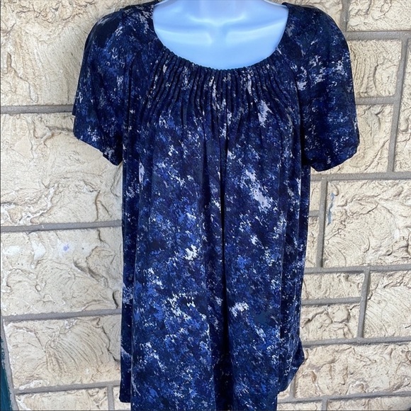 Daisy Fuentes Tunic top Abstract Size Med Flows Stretch Comfy - Picture 5 of 8